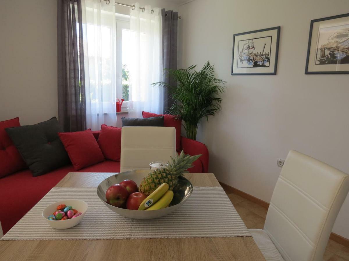 Casa Rossa Apartment Portoroz Bagian luar foto
